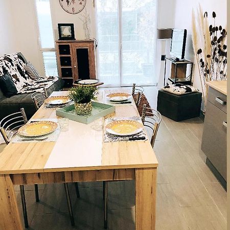 Appartement Avec Parking La Rochelle  Bagian luar foto